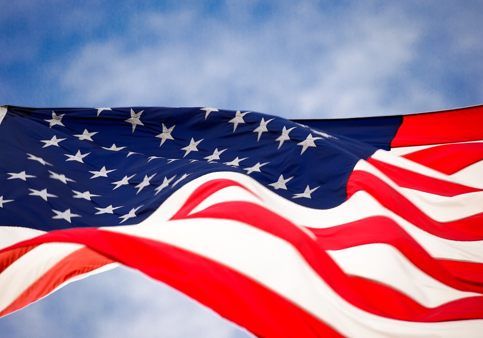 Bandeira dos Estados Unidos: história, significado - Mundo Educação