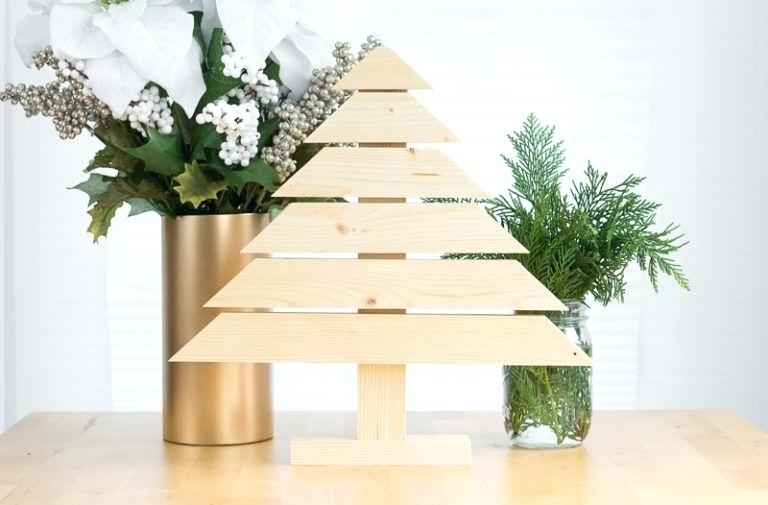 Árvore de Natal artesanal - Como fazer com galhos, enfeites, madeira, eva