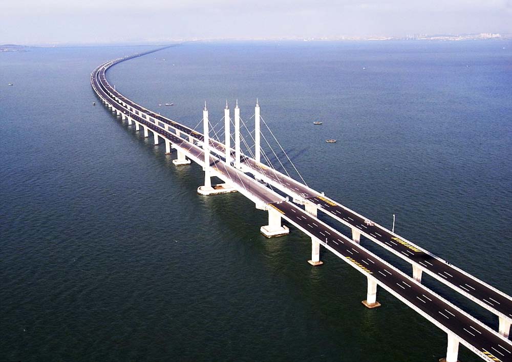 Ponte Qingdao Haiwan – China
