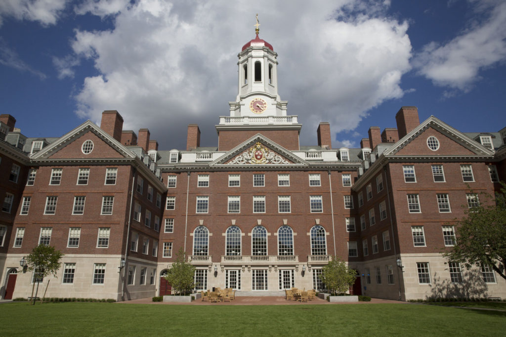 Melhores universidade do mundo - Harvard University
