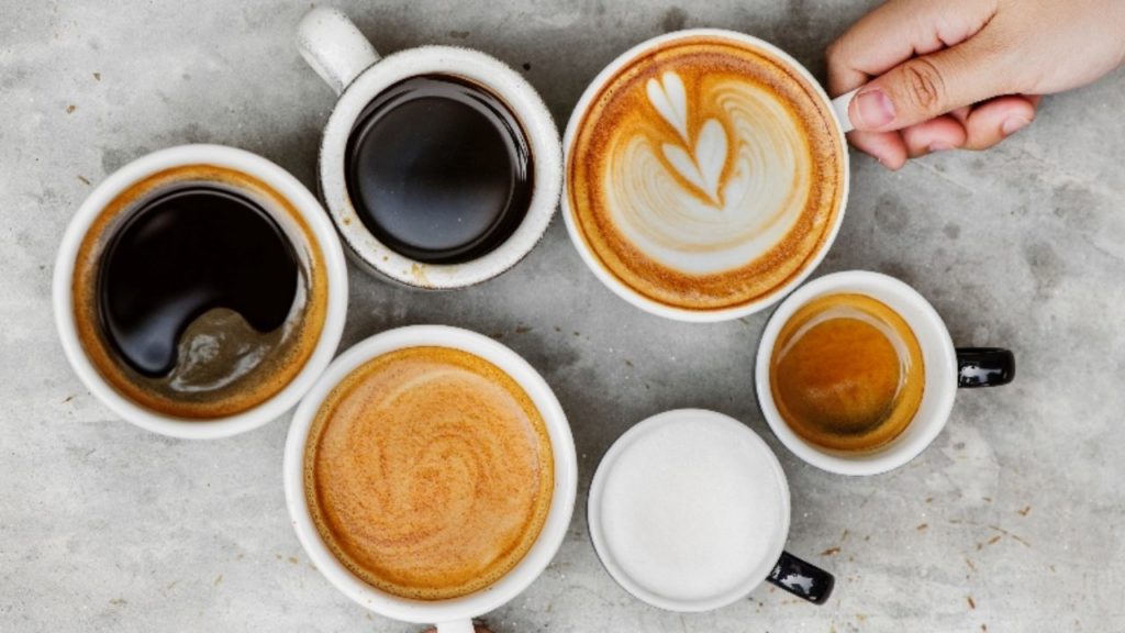 Café pode evitar ganho de peso durante quarentena