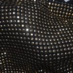 Objeto com L – Lantejoulas