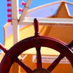 Objeto com L – Leme de barco