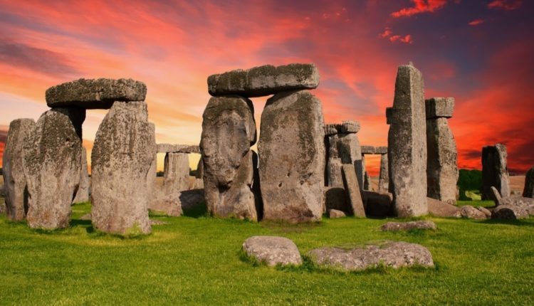 Stonehenge - O Que é, Onde Fica, Construção, Utilidade, Mitos, Curiosidades