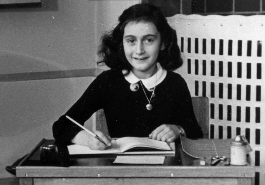 Como o diário de Anne Frank foi encontrado?