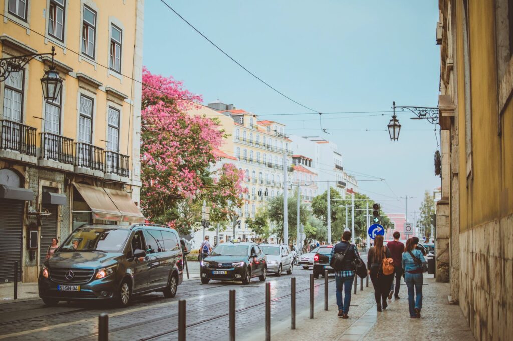 Salário Mínimo de Portugal: Veja os valores atualizados e conheça o custo de vida do país.