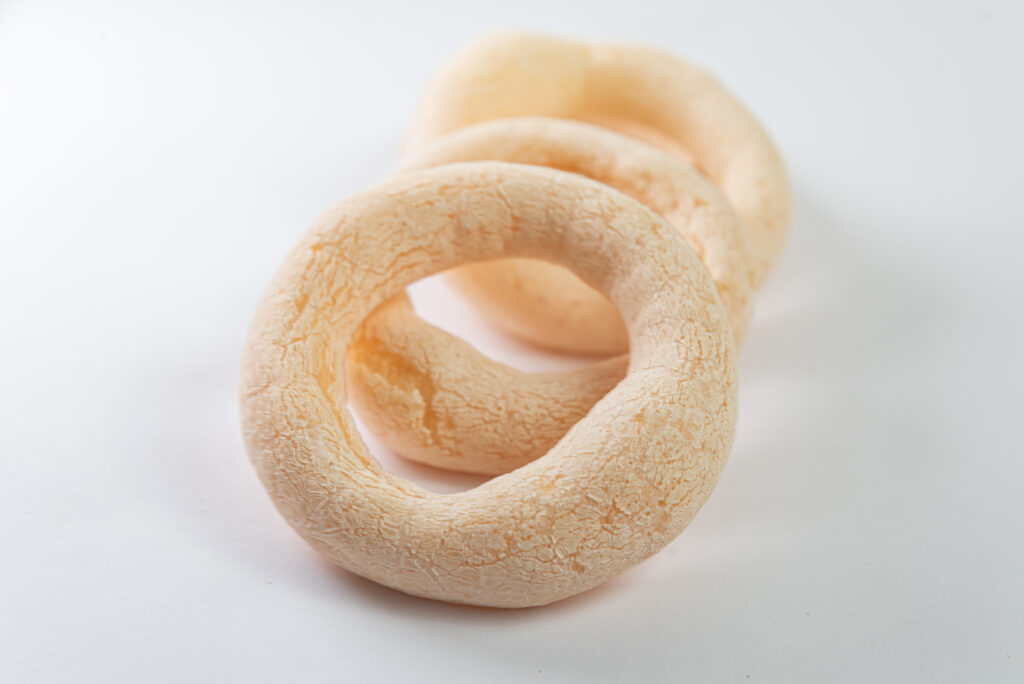 Aprenda essa receita de biscoito de polvilho assado. Simples e saudável!