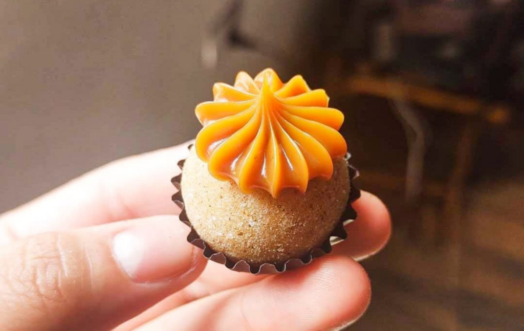 Brigadeiro gourmet de churros: Aprenda essa receita deliciosa perfeita para festas