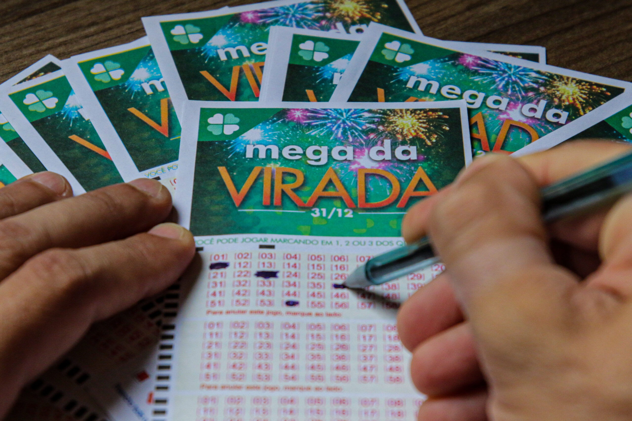 Mega da Virada: é possível ganhar algum prêmio acertando apenas 3 números?