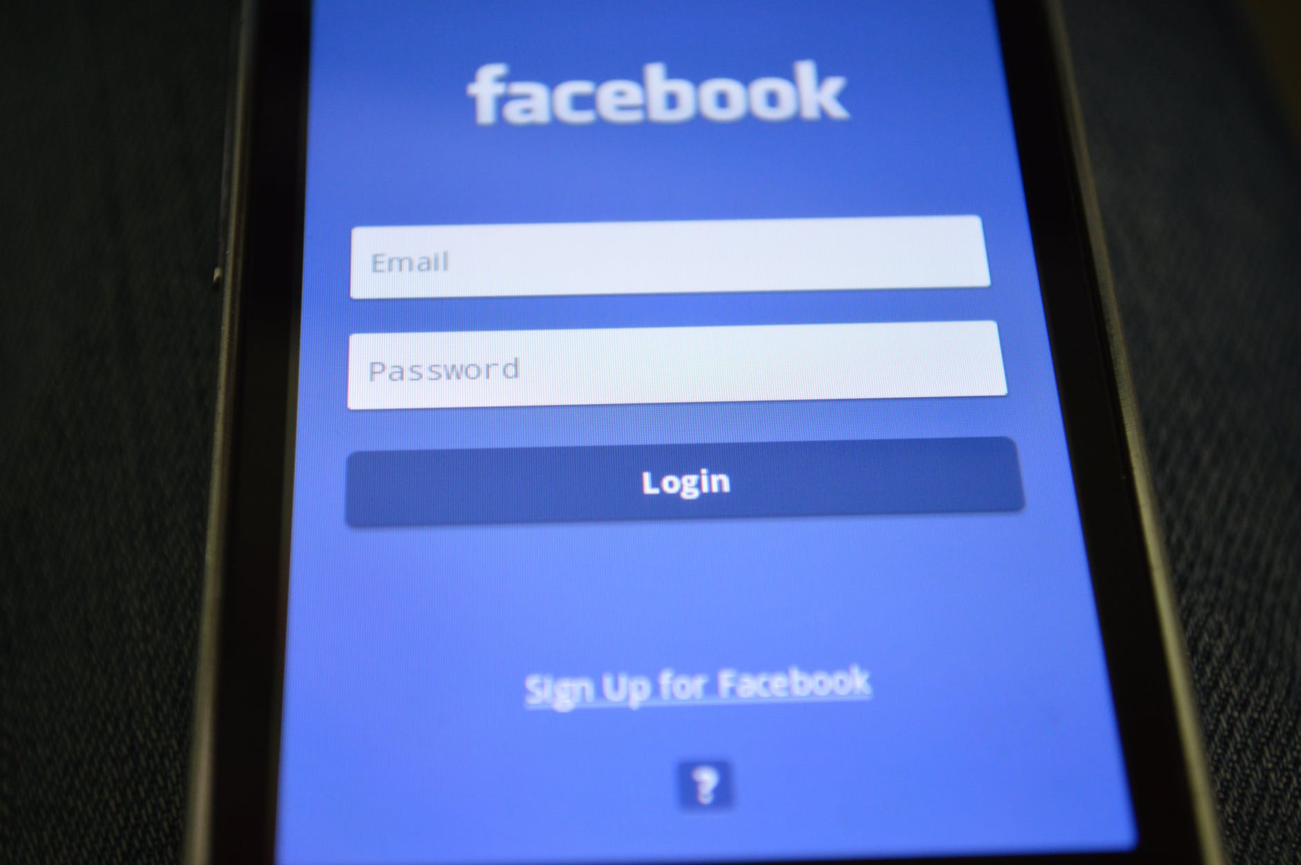 Empresa dona do Facebook, Meta é eleita a pior de 2021, confira