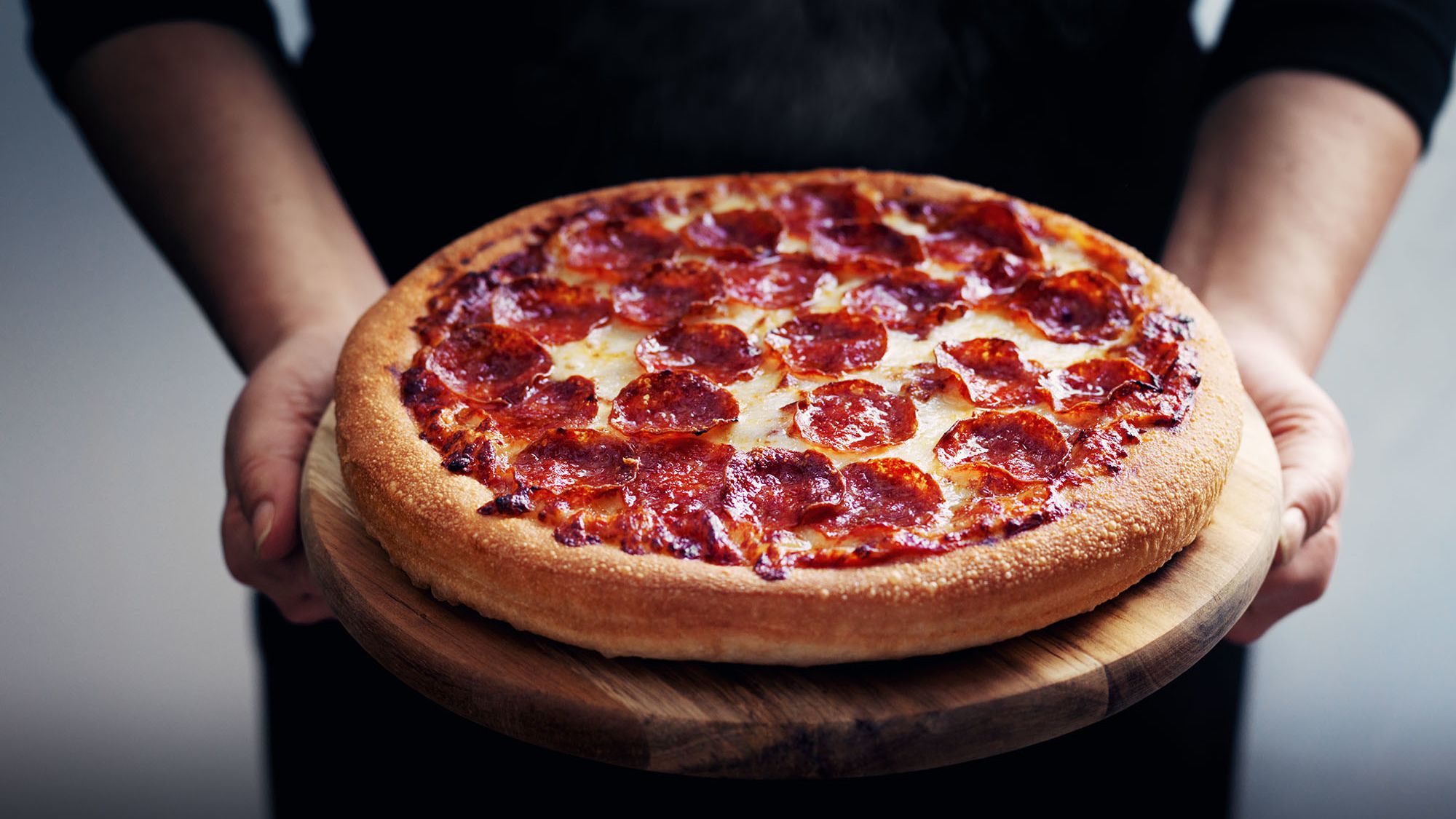 Franquia Pizza Hut é um bom investimento? Conheça os custos e faturamentos