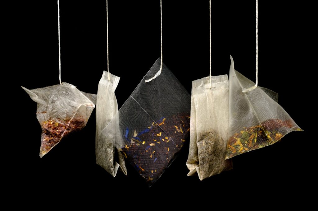 Como secar flores para decorar e fazer chás.