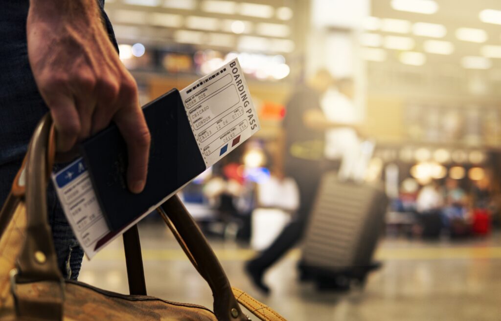 Saiba quais são os direitos dos passageiros em caso de voo cancelado (11-01)