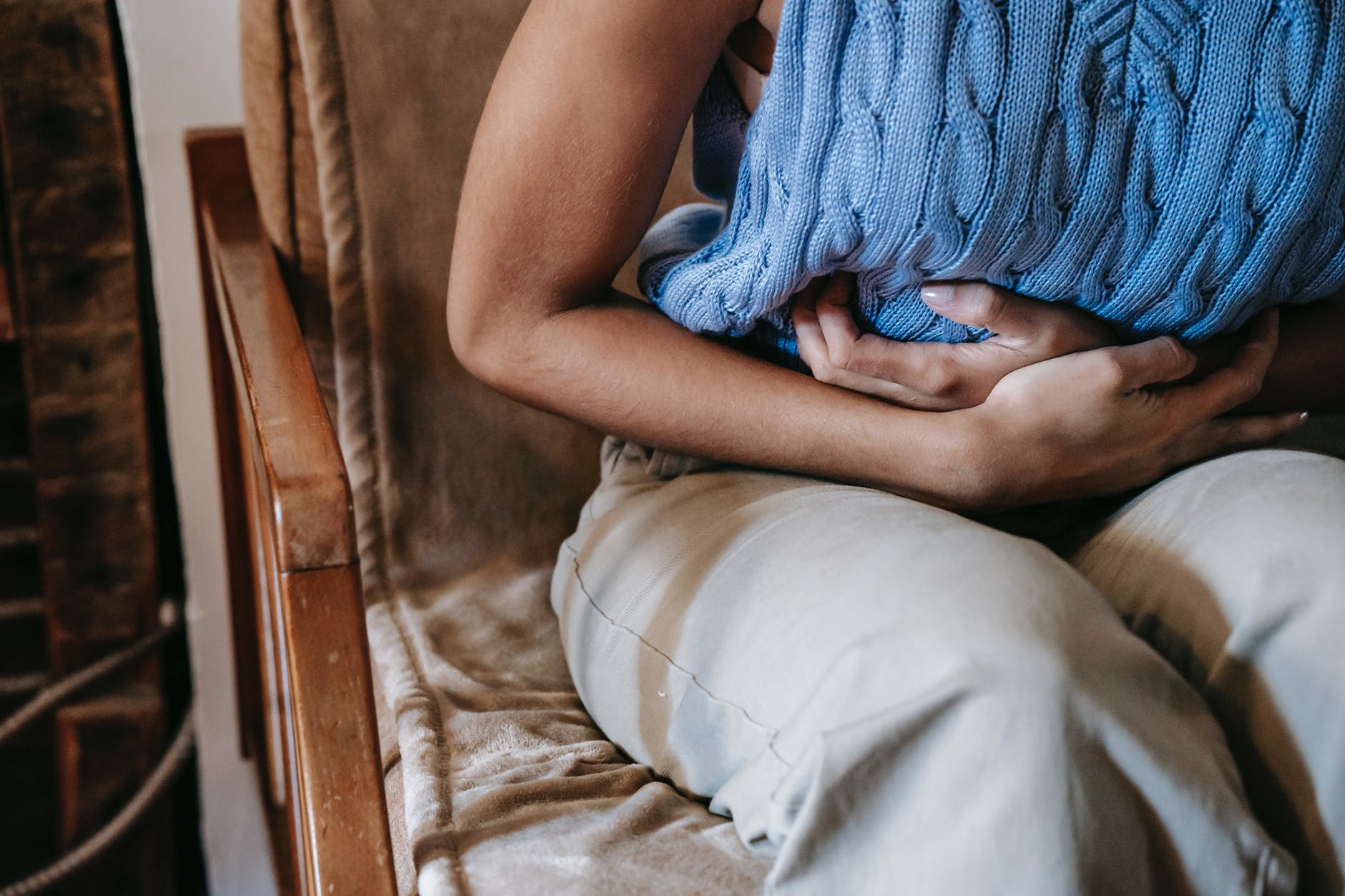 Indigestão: Como tratar e o que comer depois do desconforto?