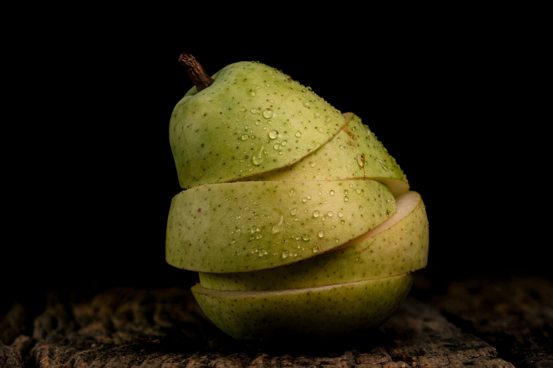 Por que comer as cascas das frutas? Veja aqui alguns motivos para não descartar as peles das frutas
