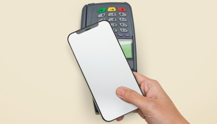 Comunicação por aproximação: Veja se seu celular tem a função NFC
