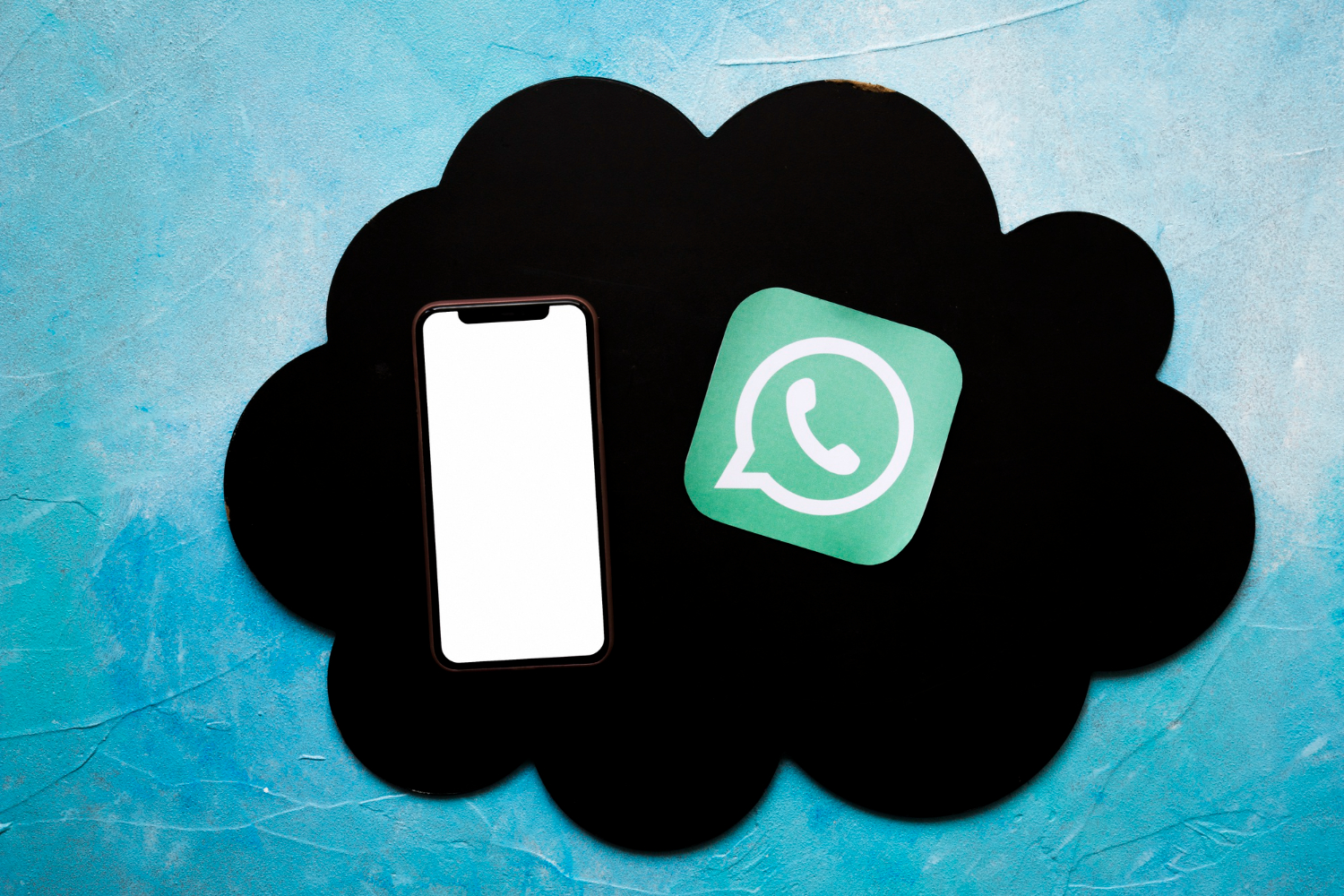 É possível usar o WhatsApp Web com o celular desligado ou desconectado
