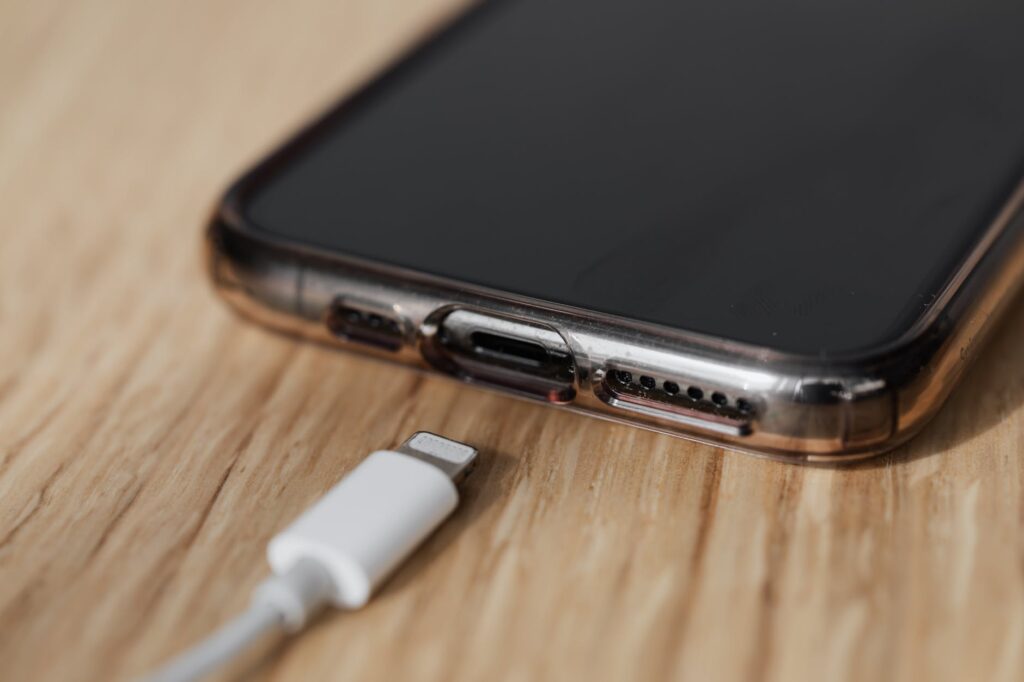 Dicas para carregar o seu celular com mais velocidade.