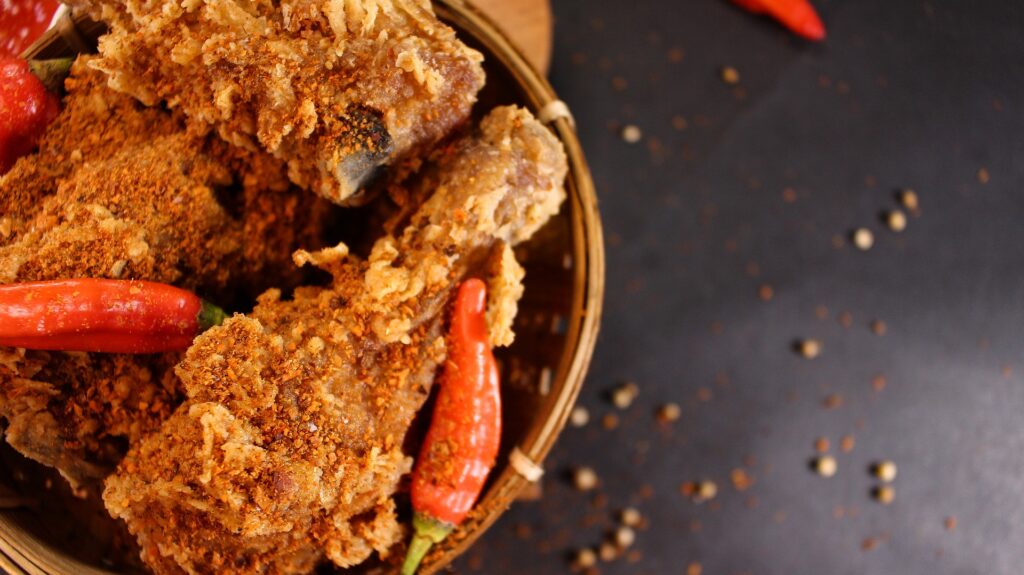 Aprenda a fazer um frango frito perfeito igual de fast-food (21/04)