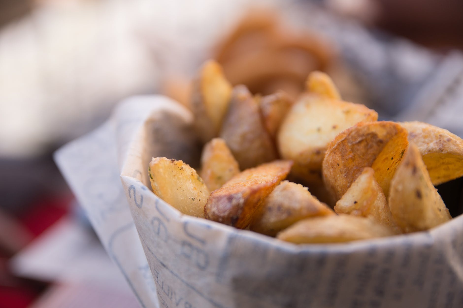 Chips de mandioca no forno ou na Airfryer