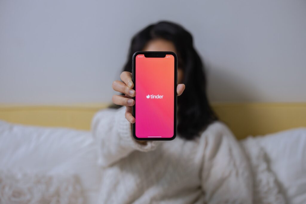Tinder e título de eleitor, Foto: Pexels.