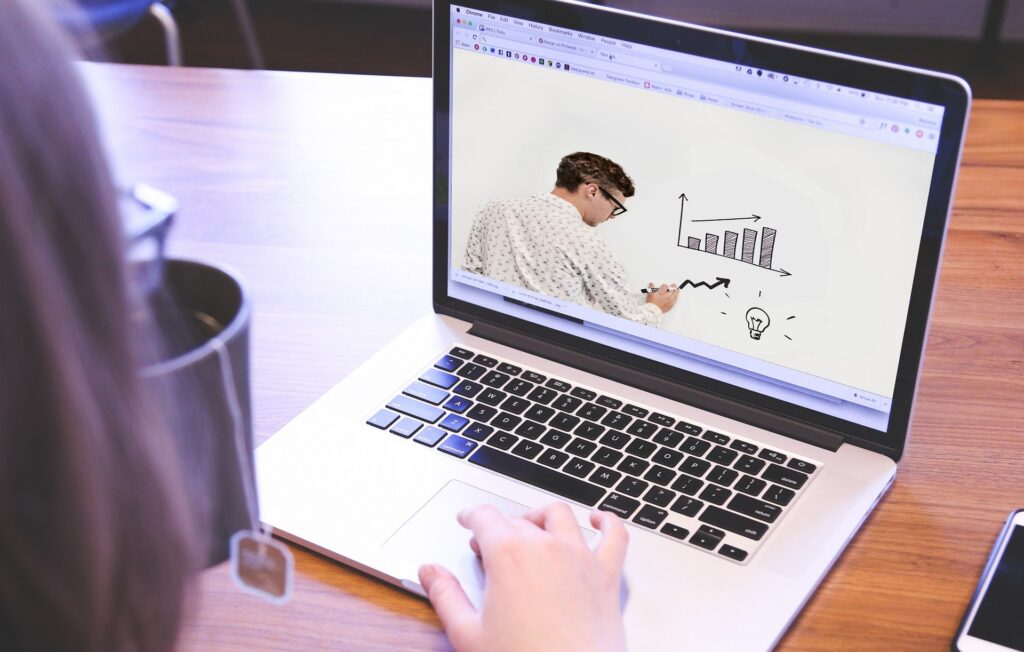 Mais de 10 mil vagas para você aprimorar seus conhecimentos (11/04)