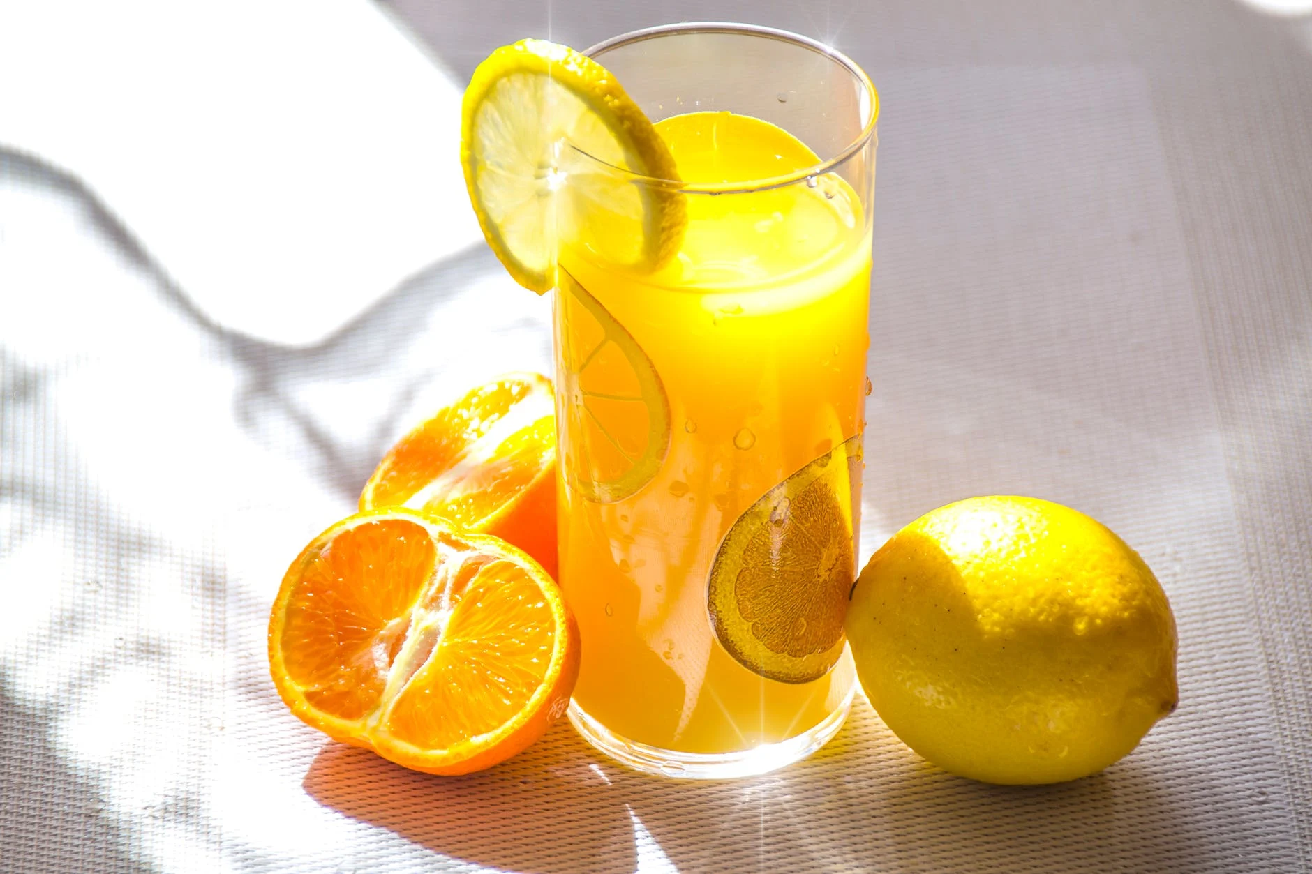 O que acontece se tomar suco de limão todos os dias
