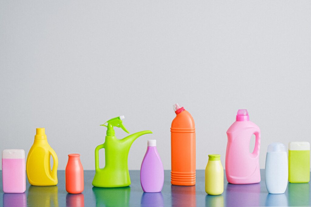 Cores de detergente: Veja para que serve cada uma e aprenda suas diferenças