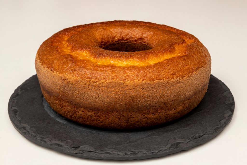 Aprenda um jeito fácil de fazer bolo de iogurte usando a Airfryer