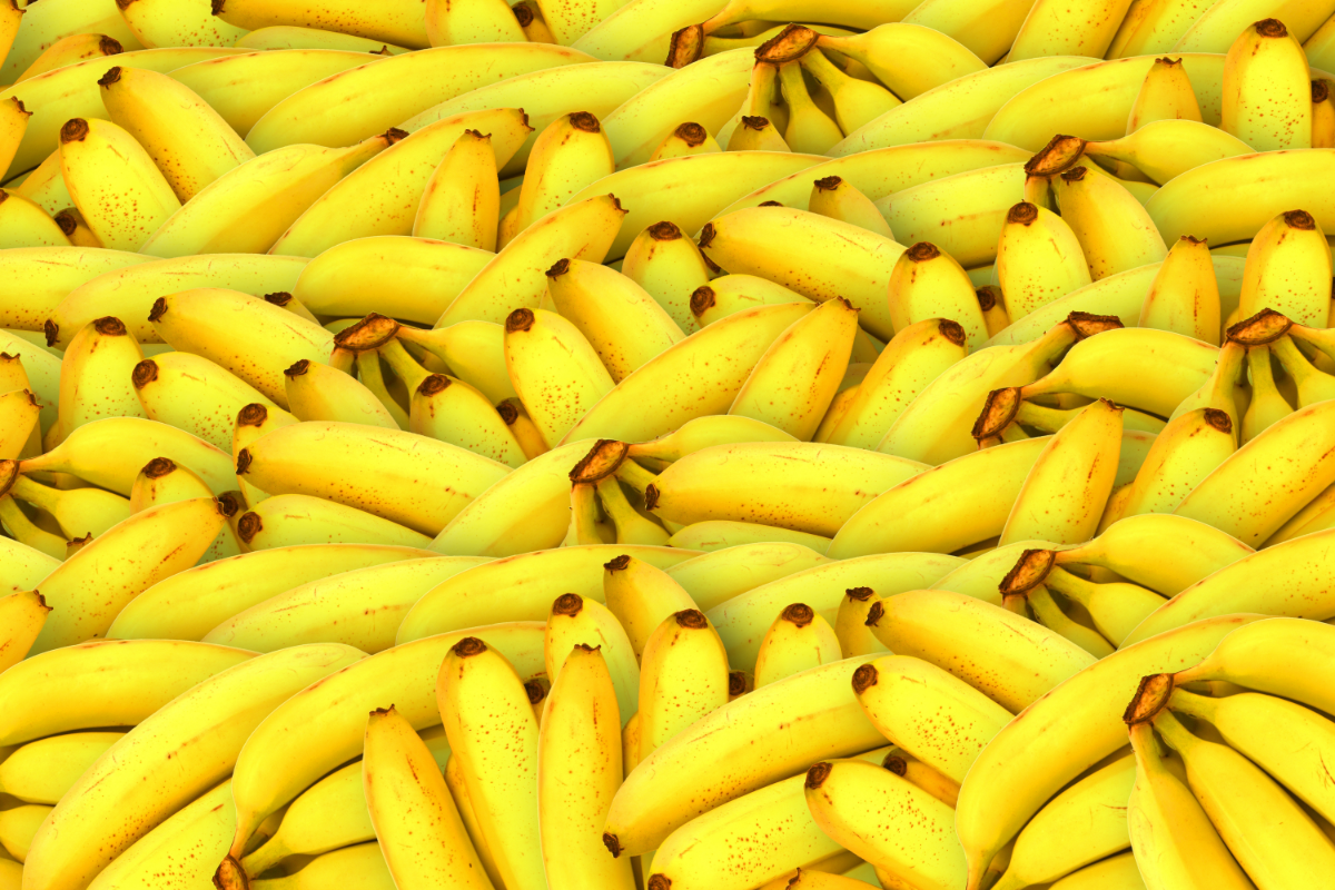 Aprenda a armazenar bananas na geladeira para durarem mais tempo