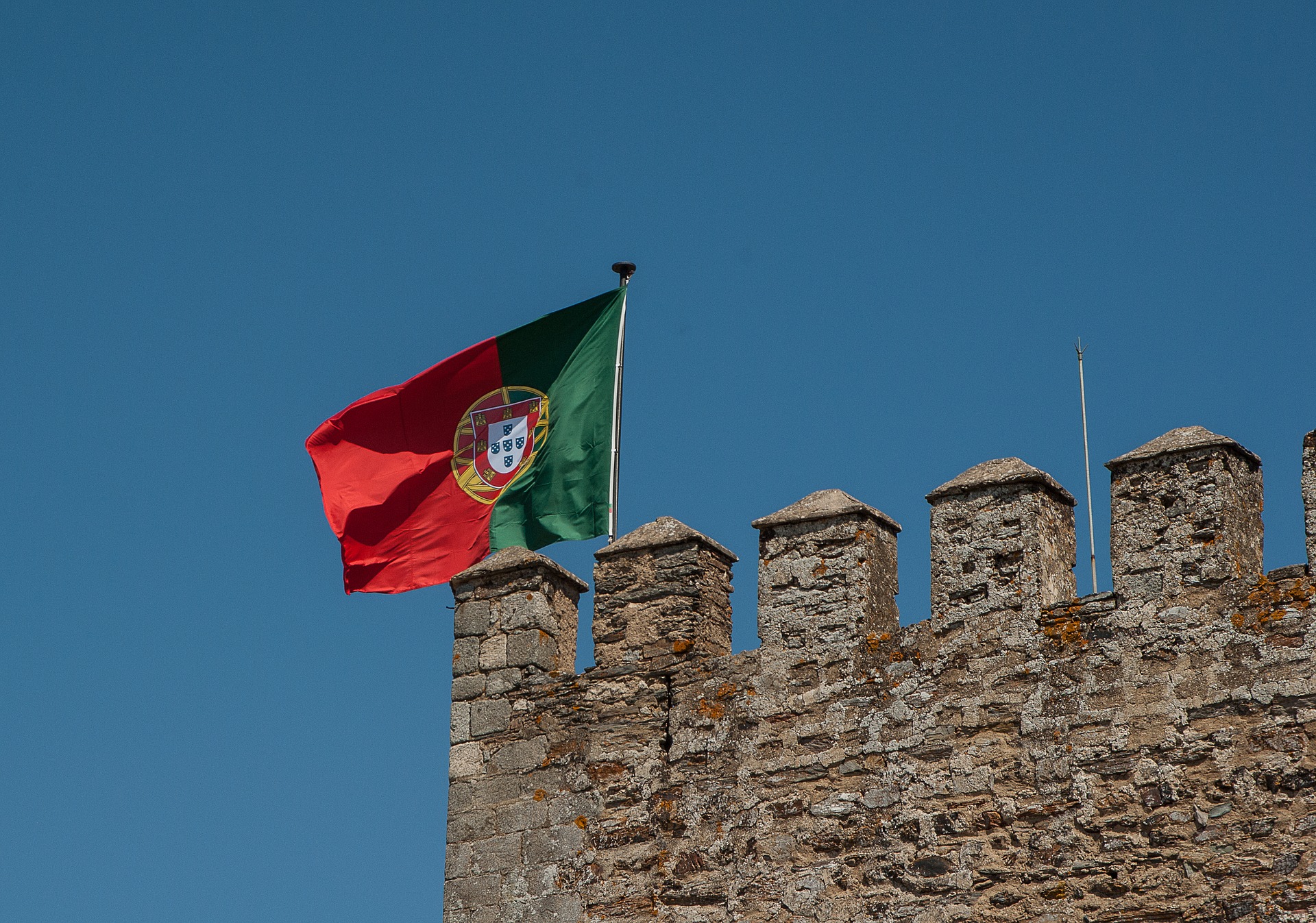 Agora será muito mais fácil conseguir cidadania portuguesa; Veja como!