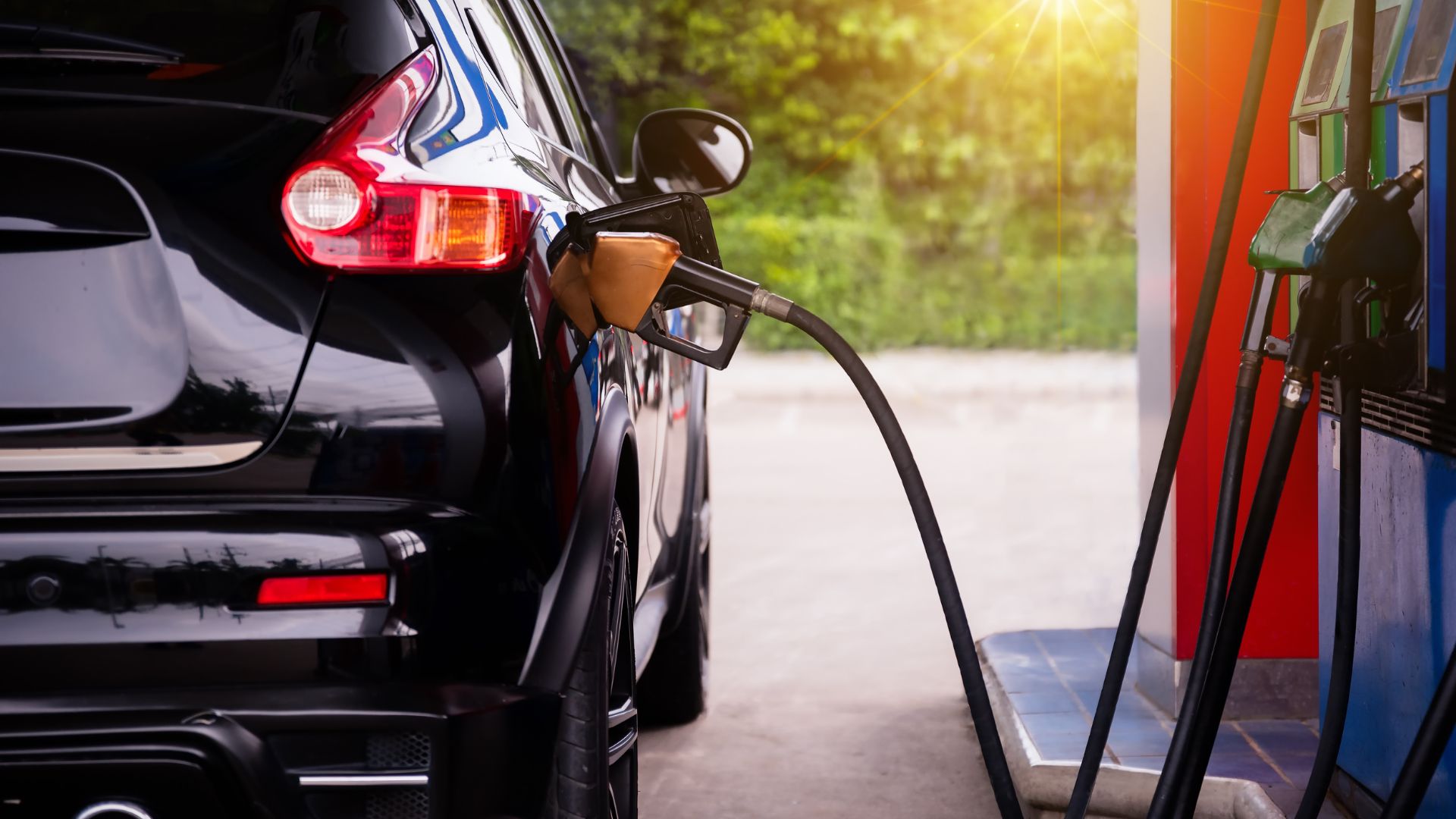 Efeitos da redução do ICMS no preço da gasolina.