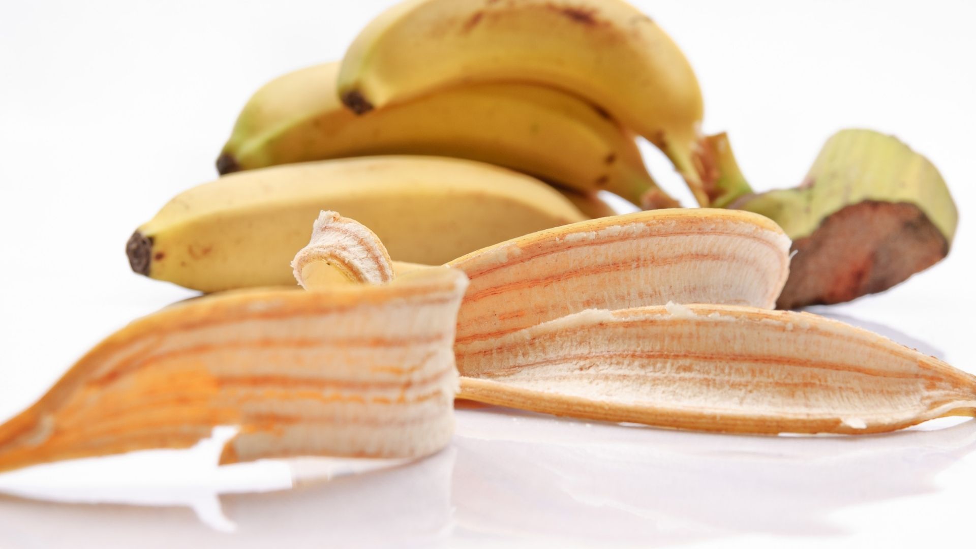 Quais os benefícios de consumir a casca de banana