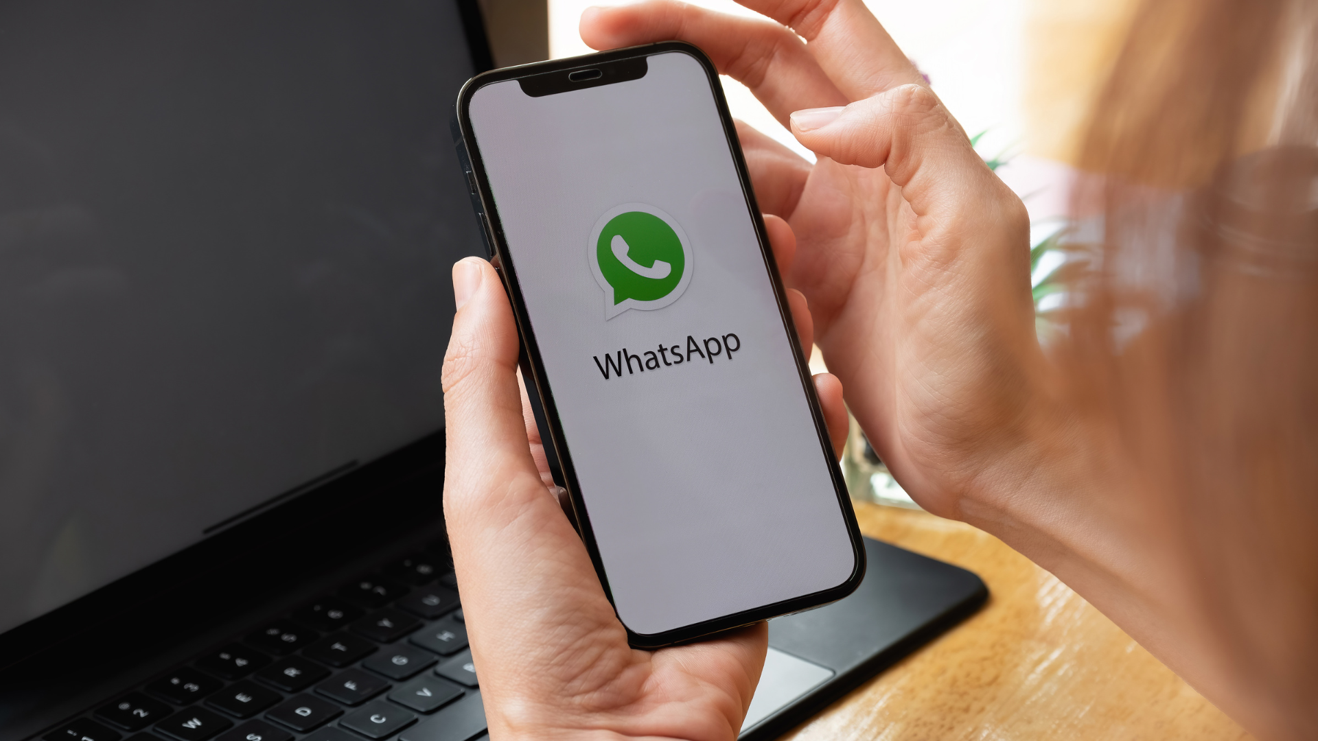 quais as vantagens em liberar o cache do WhatsApp