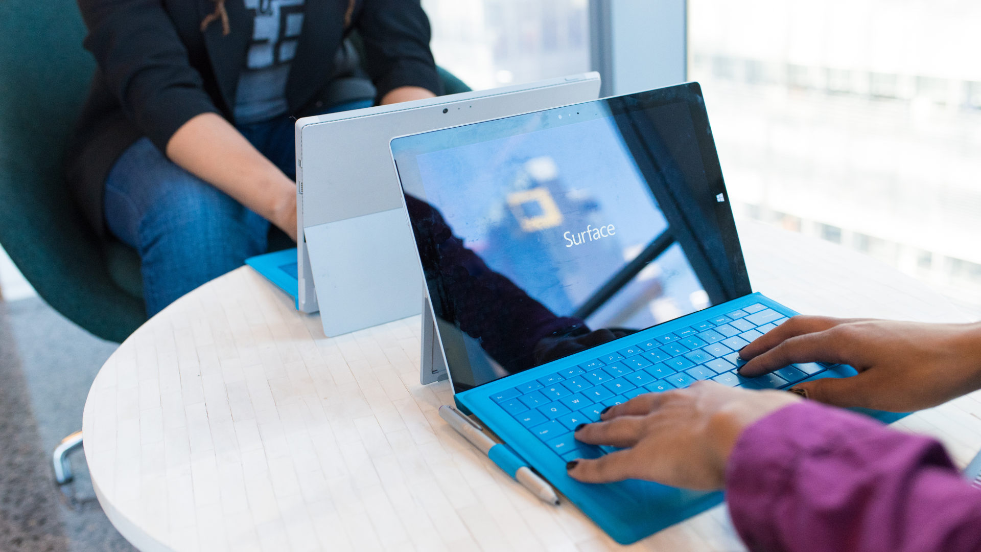 Notebook 2 em 1: Lançamento da Microsoft promete novidades