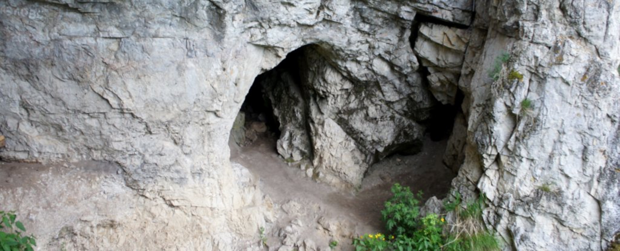 Caverna onde foi encontrado ancestral de seres humanos