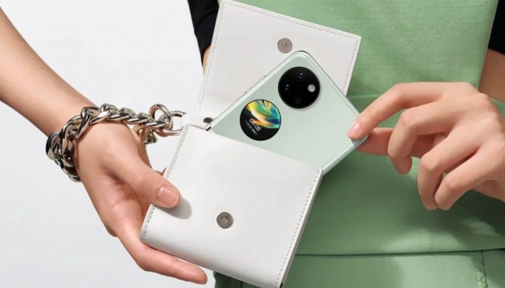 Pocket S: Esse é o celular dobrável mais barato de 2022