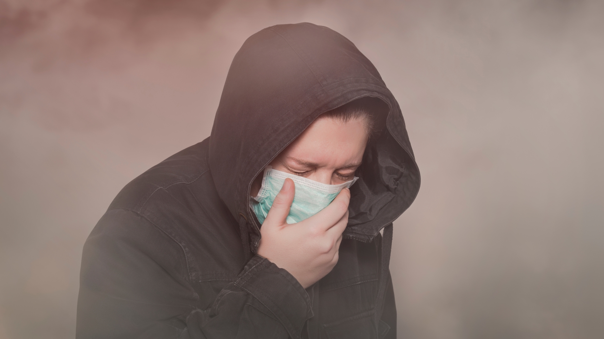 La contaminación del aire puede plantear riesgos para la salud de una persona