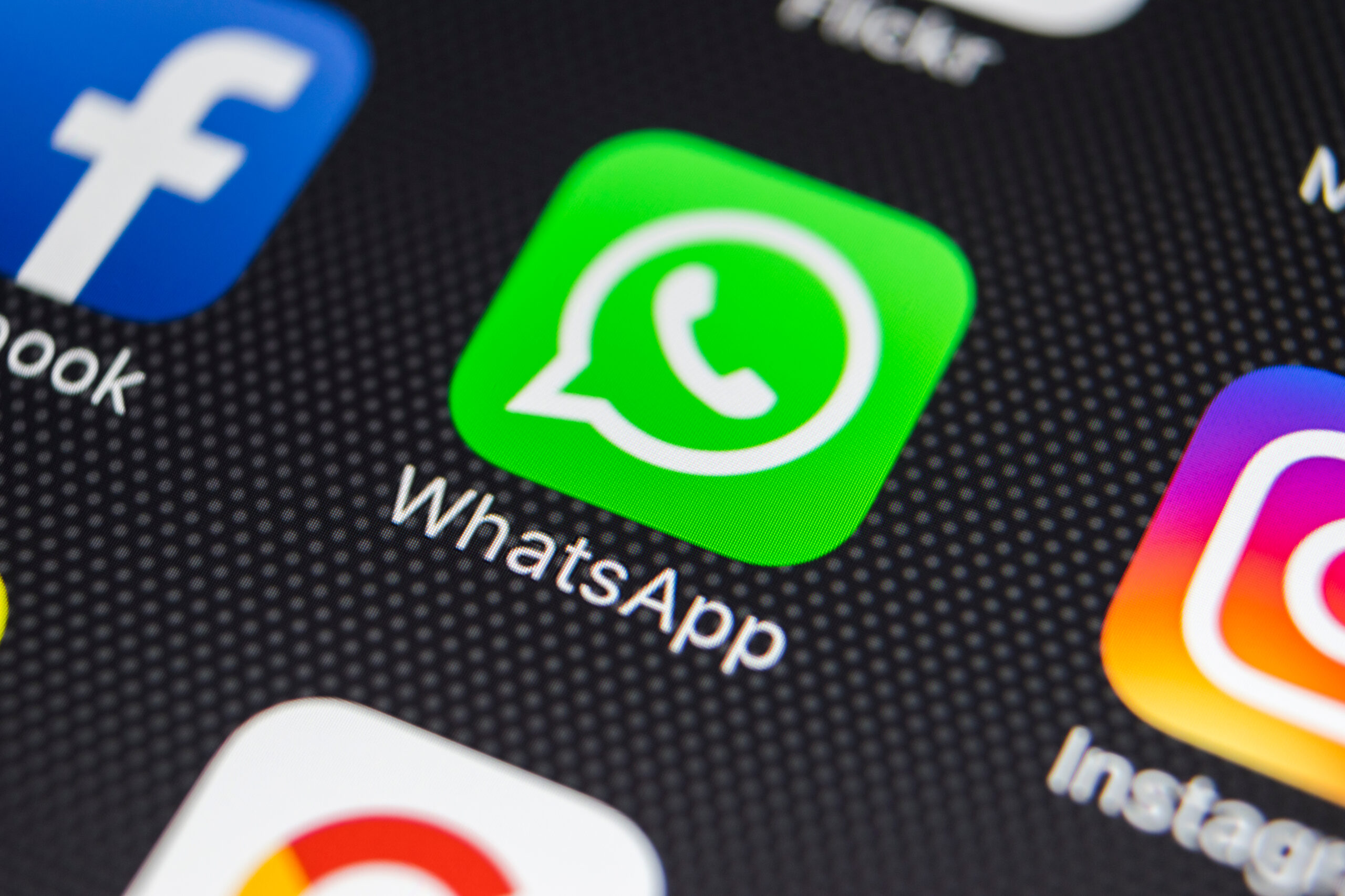 governos ficam impedidos de bloquear o WhatsApp