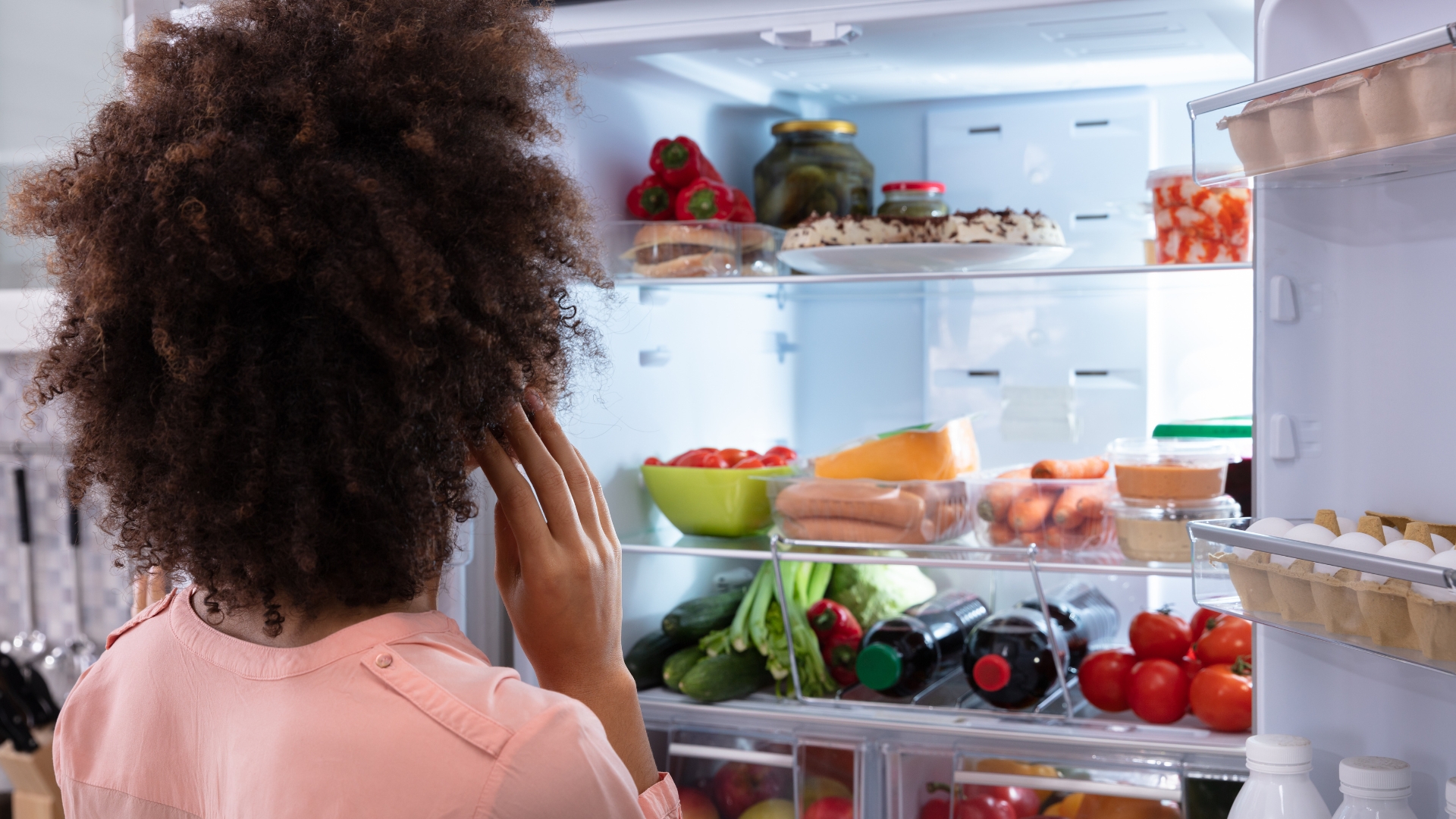 saiba por que NÃO deve colocar ESTES alimentos na geladeira