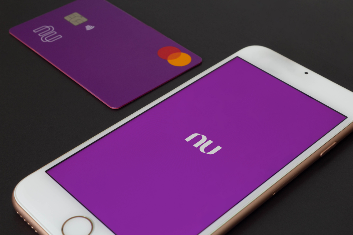 Learn how to make payments at Nubank using your Samsung cell phone camera