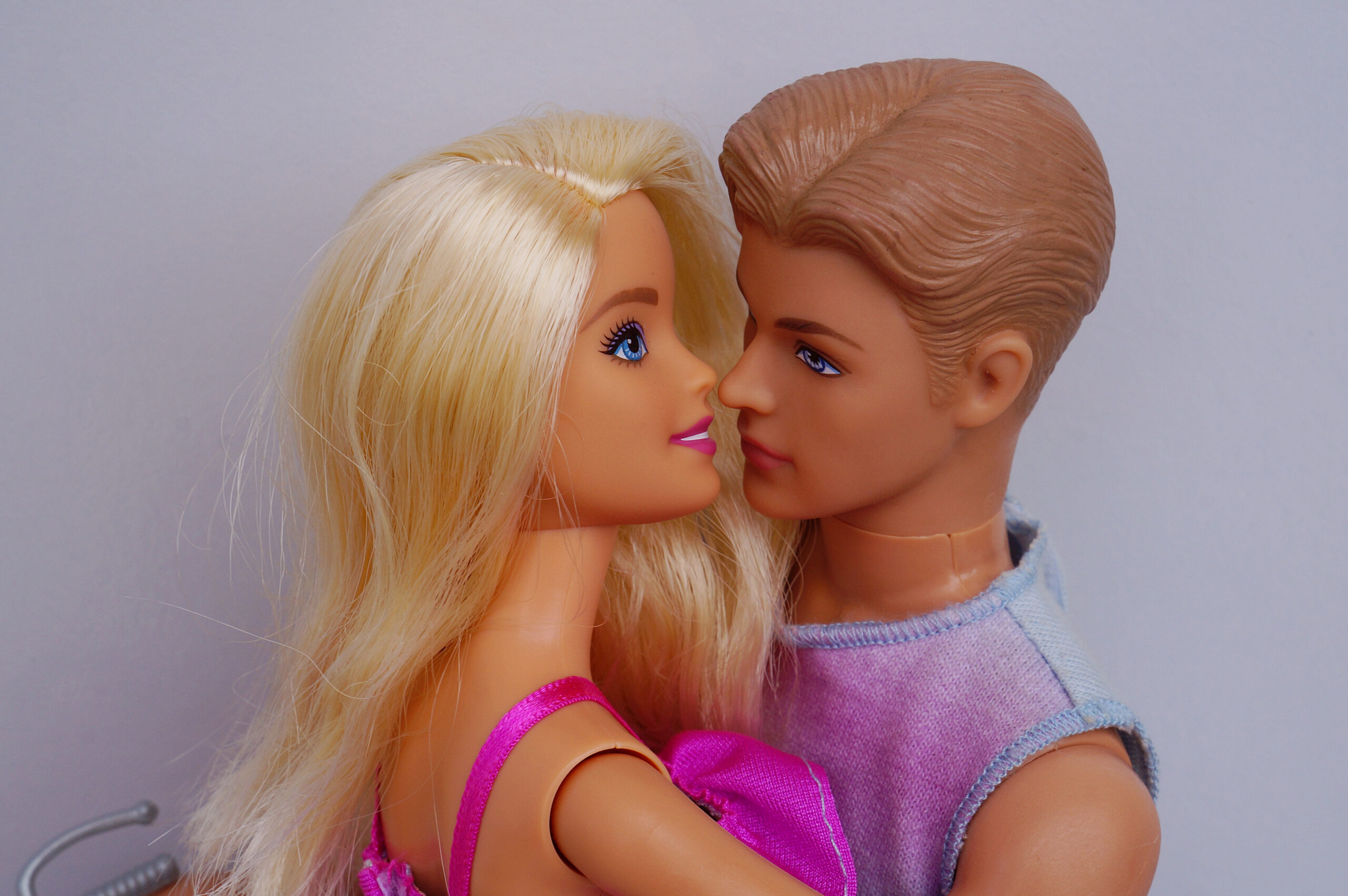 Os mistérios do boneco Ken – Fatos pouco contados sobre o namorado da Barbie!