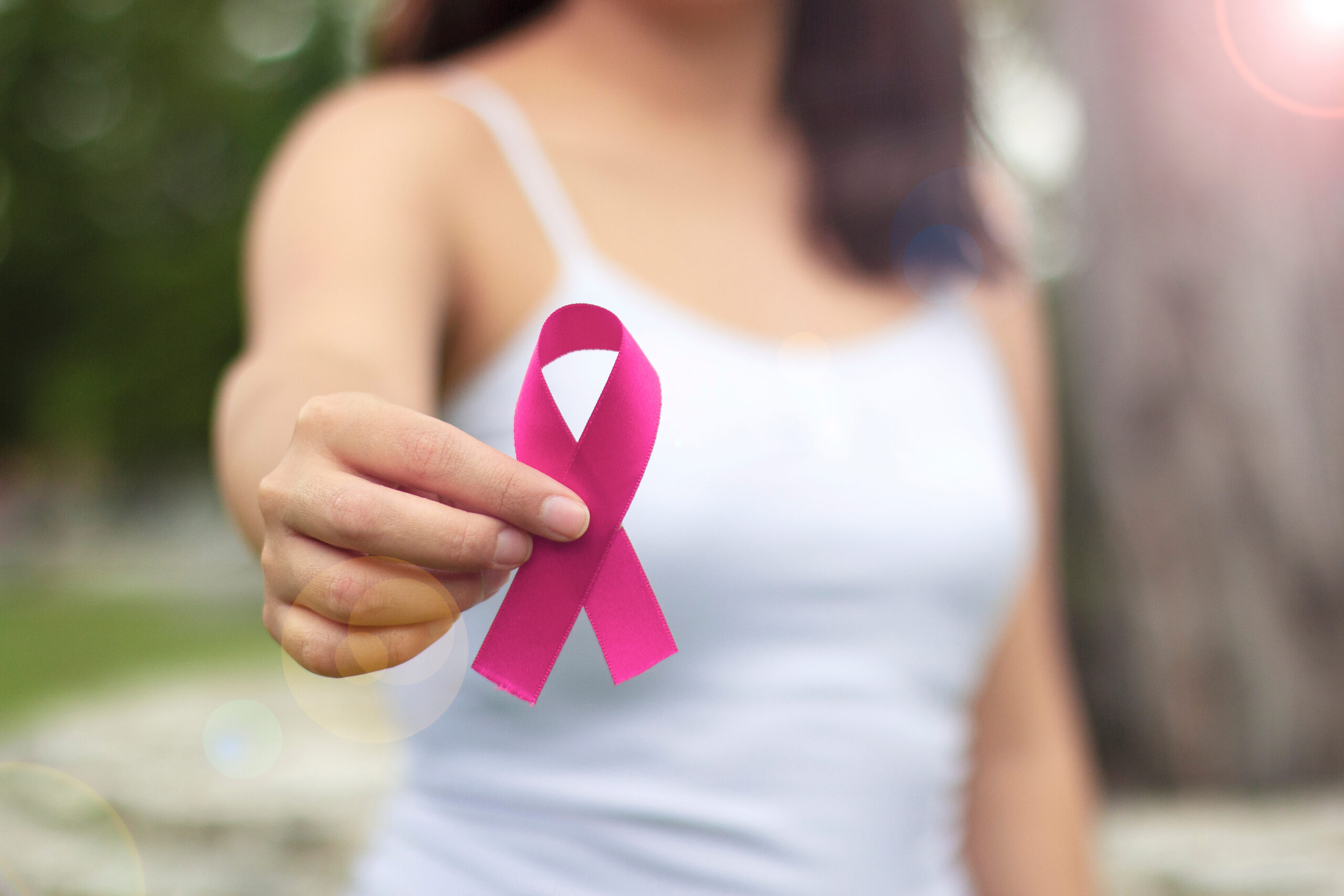 Nova lei permitirá que pacientes de oncologia possam trocar implante mamário