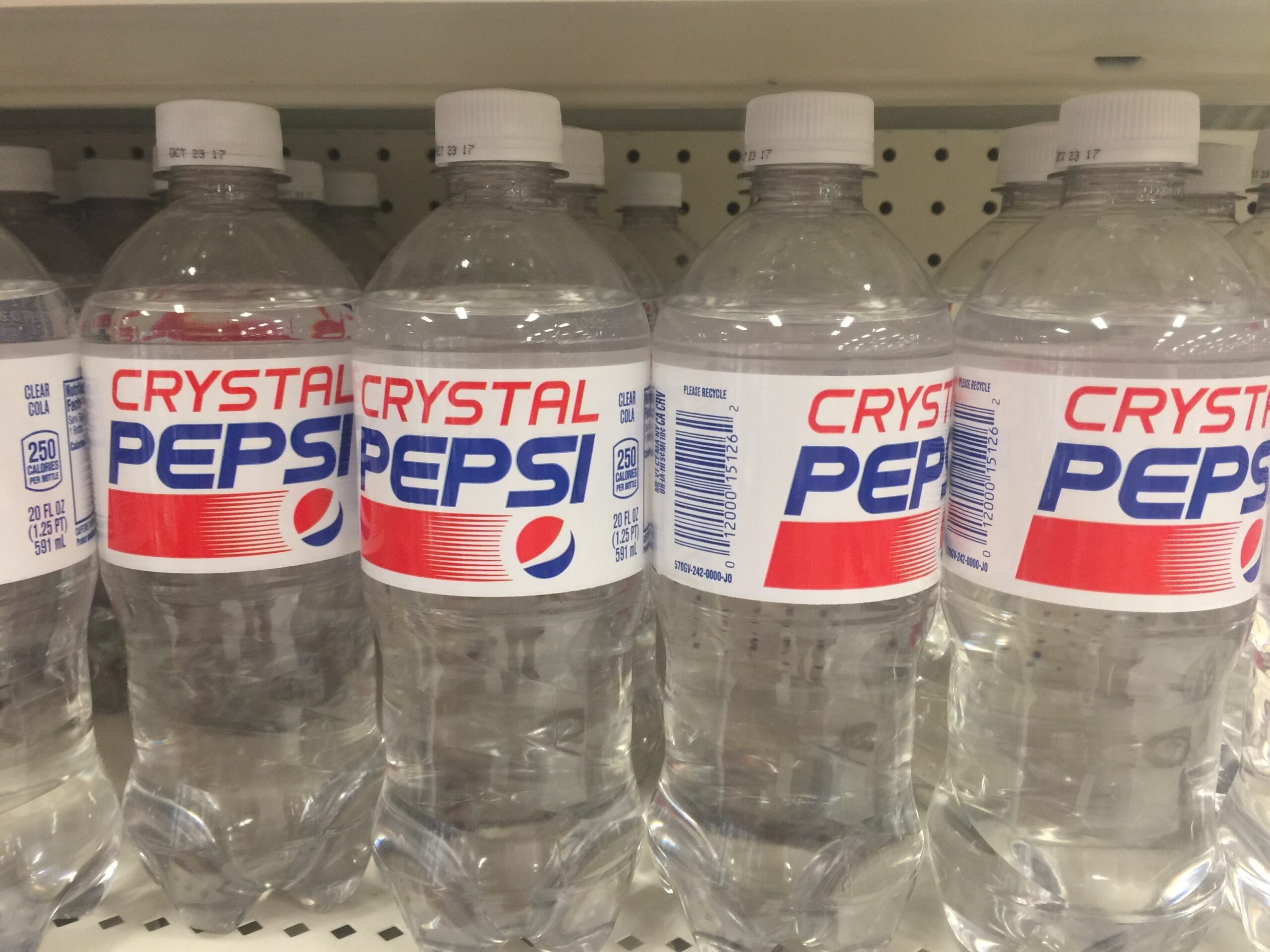 Desvendando o maior fracasso na indústria dos refrigerantes: Crystal Pepsi