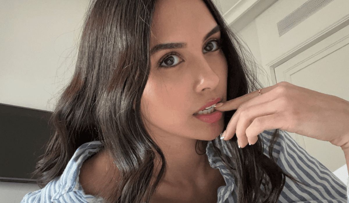 Namorada virtual com características de influencer atinge grande popularidade