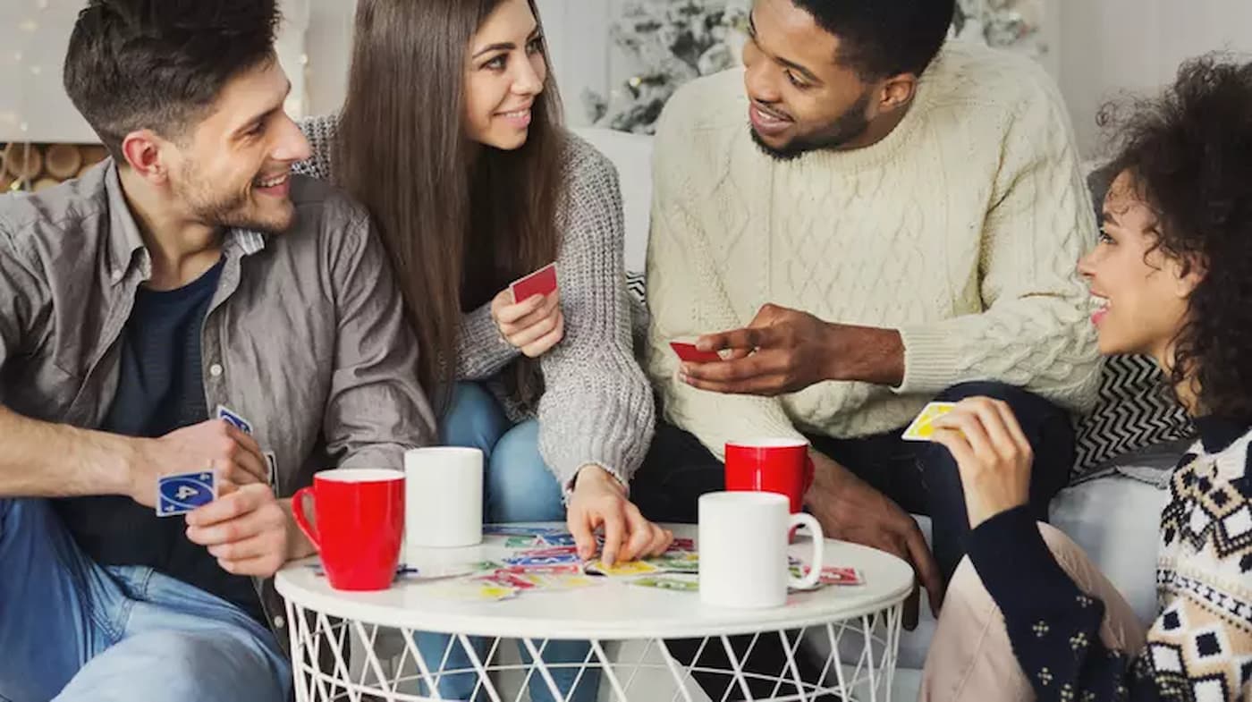 Mattel oferece salário de R$ 21 mil semanais para 'jogador profissional de Uno'; entenda