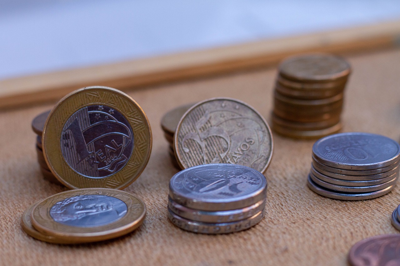 Descubra como ganhar até R$ 900 com uma moeda de 25 centavos