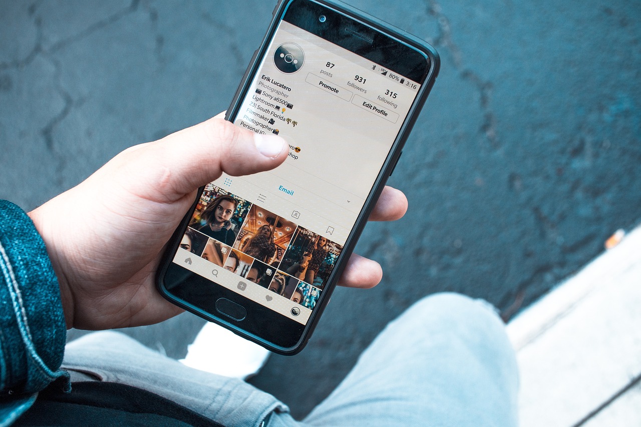 CUIDADO! Pesquisa revela qual celular emite mais radiação