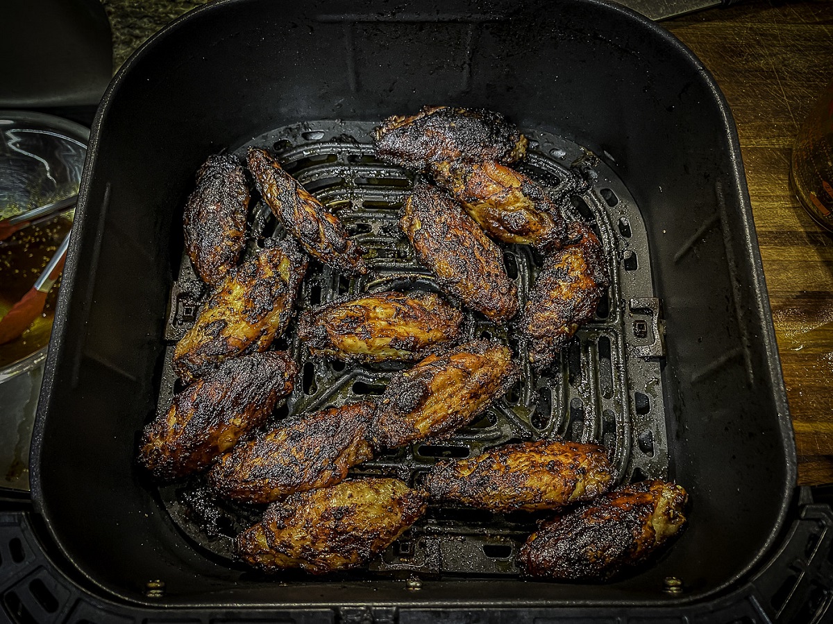 5 produtos que você JAMAIS deve colocar na air fryer