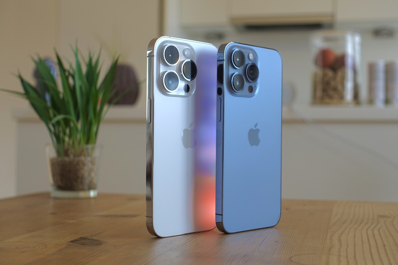 Fechar apps em segundo plano economiza bateria? Apple responde